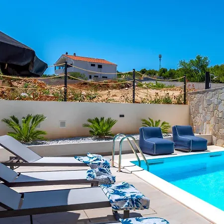 Navy Lemon Villa Vodice