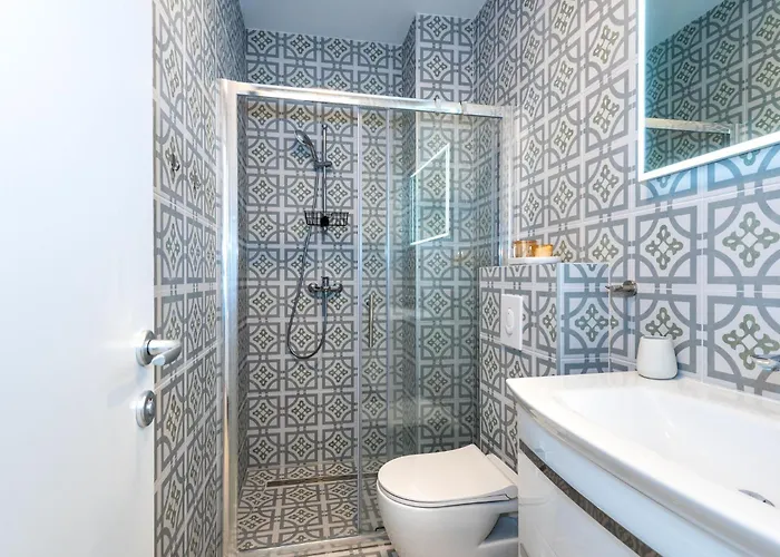 Navy Lemon Villa Vodice